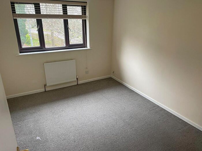 2 Bedroom Semi-Detached House To Rent In Raleigh Close, Walderslade, Chatham, ME5