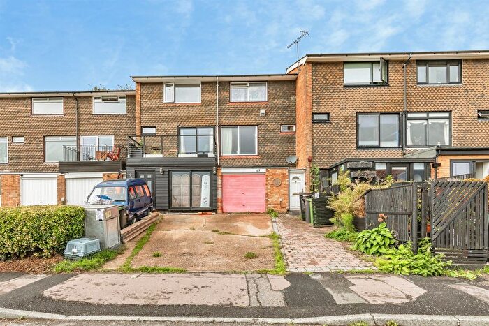 3 Bedroom Property For Sale In Bembrook Road, Hastings, TN34