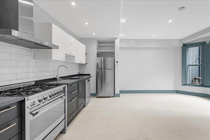 2 Bedroom Flat To Rent In Powis Gardens, London, W11