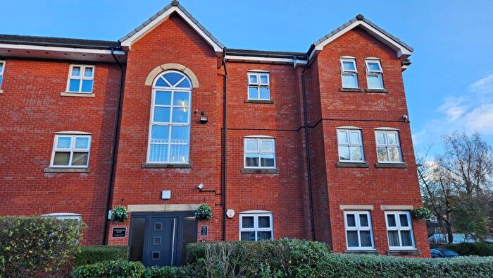 2 Bedroom Flat To Rent In Thomasson Court, Bolton, BL1
