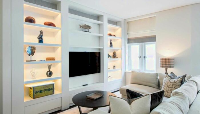 1 Bedroom Flat To Rent In Duke Street, London, W1K