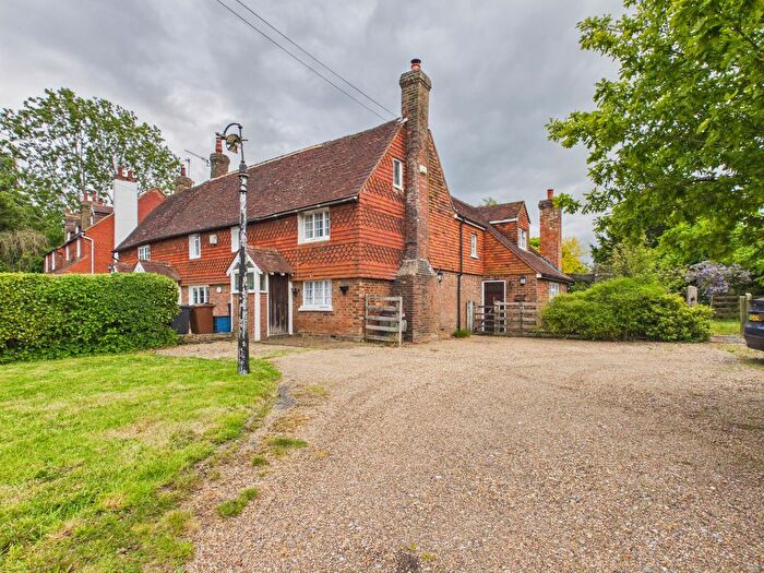2 Bedroom End Of Terrace House For Sale In Maidstone Road, Pembury, TN2