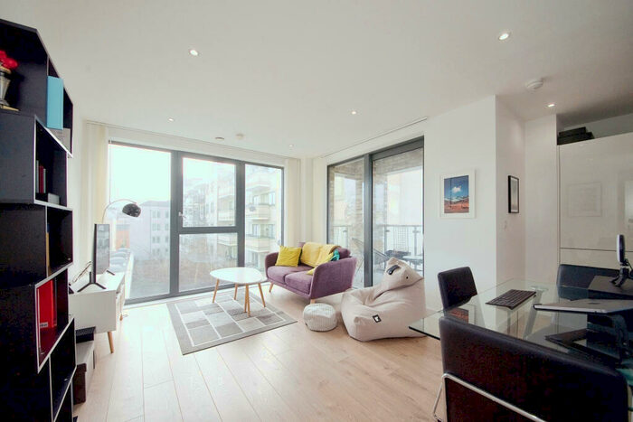 1 Bedroom Flat To Rent In Porcelain House, Mile End, E3