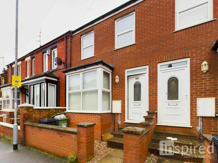 2 Bedroom Terraced House To Rent In North Street, Wellingborough, NN8