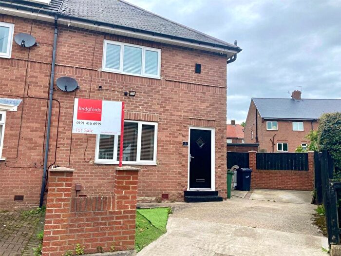 3 Bedroom House To Rent In Powis Square, Sunderland, SR3