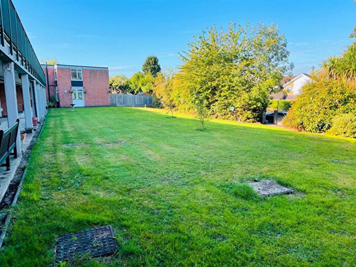 1 Bedroom Flat To Rent In Howdon Road, Oadby, Leicester, LE2