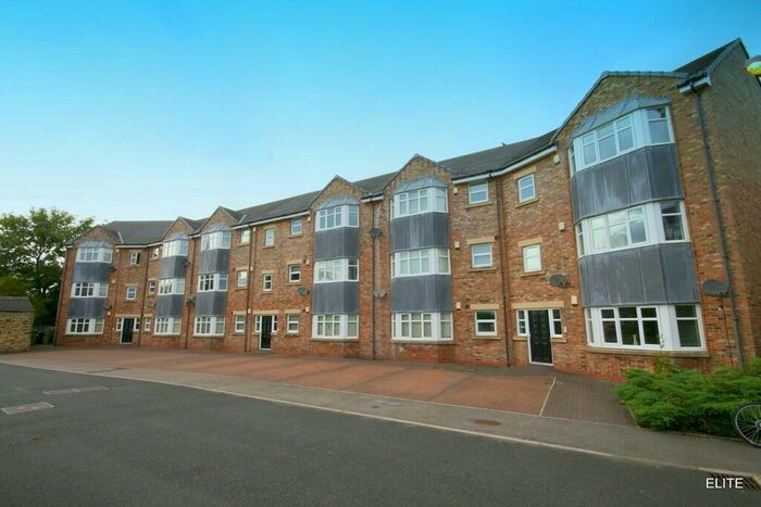 2 Bedroom Apartment To Rent In New Durham Courtyard, Gilesgate, DH1