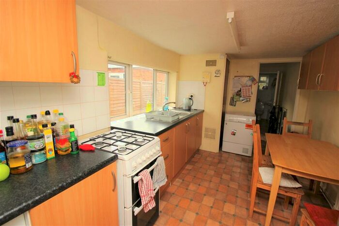 4 Bedroom House To Rent In Bullingdon Road Cowley Oxford Oxon, OX4