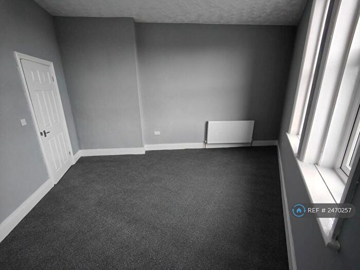 2 Bedroom Flat To Rent In Laygate, South Shields, NE33