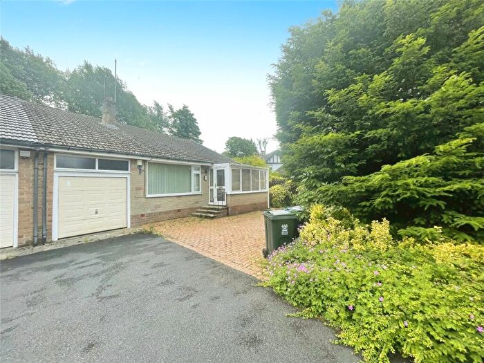 3 Bedroom Bungalow To Rent In Clifton Grove, Wilpshire, Blackburn, Lancashire, BB1
