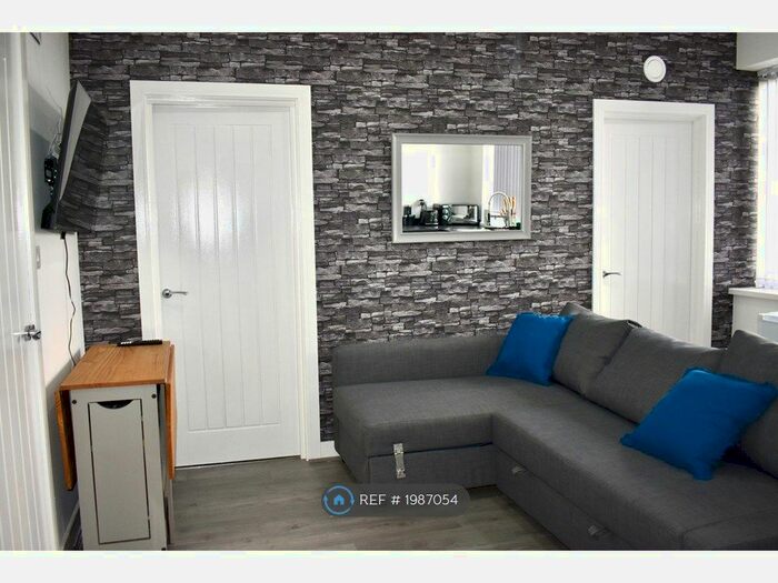 2 Bedroom Flat To Rent In Bridge Street West, Birmingham, B19