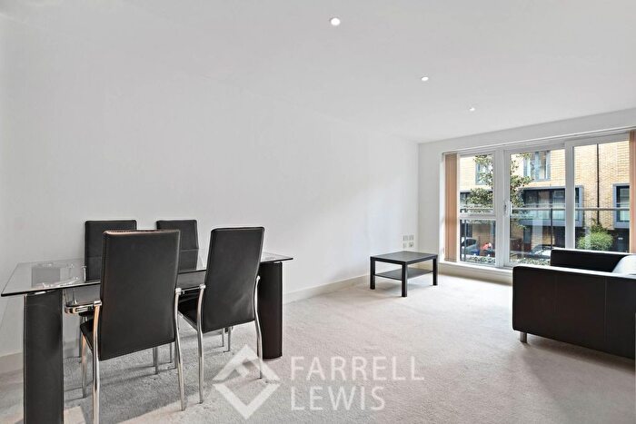 1 Bedroom Flat For Sale In Bromyard Avenue, Acton, W3