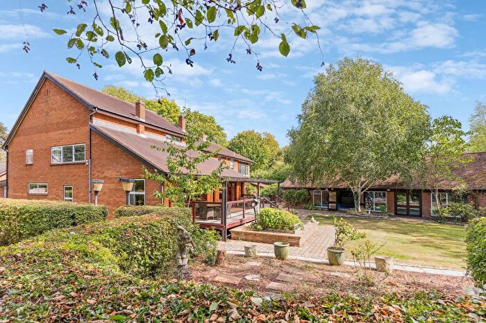 5 Bedroom Detached House For Sale In High Street, Upper Dean, PE28