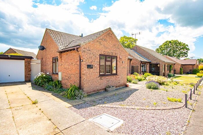 2 Bedroom Detached Bungalow For Sale In Gymkhana Way, Heacham, PE31