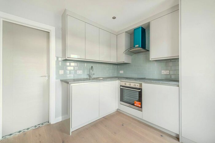 Studio To Rent In Kneller Road, Whitton, Twickenham, TW2