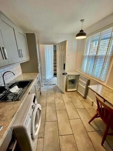 2 Bedroom Cottage To Rent In Clarence Street, Dartmouth, TQ6