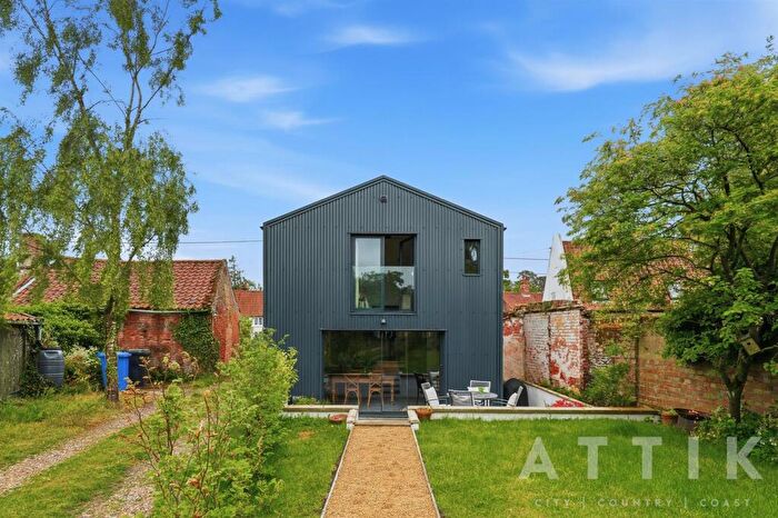 3 Bedroom Detached House For Sale In Holton, Halesworth, IP19