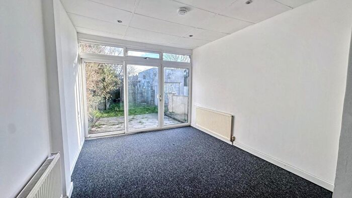 4 Bedroom Property To Rent In Hunters Way, Filton, Bristol, BS34