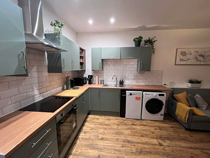 1 Bedroom Flat To Rent In St Leonards Bank, Newington, Edinburgh, EH8