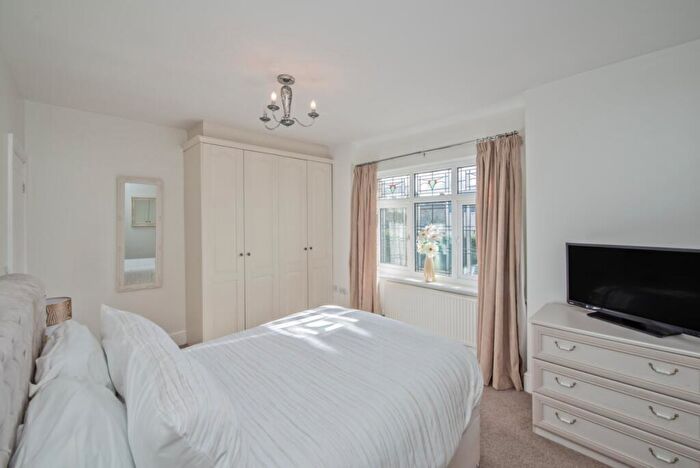 6 Bedroom Detached House For Sale In Bolton Hall Road, Wrose, Bradford, BD2