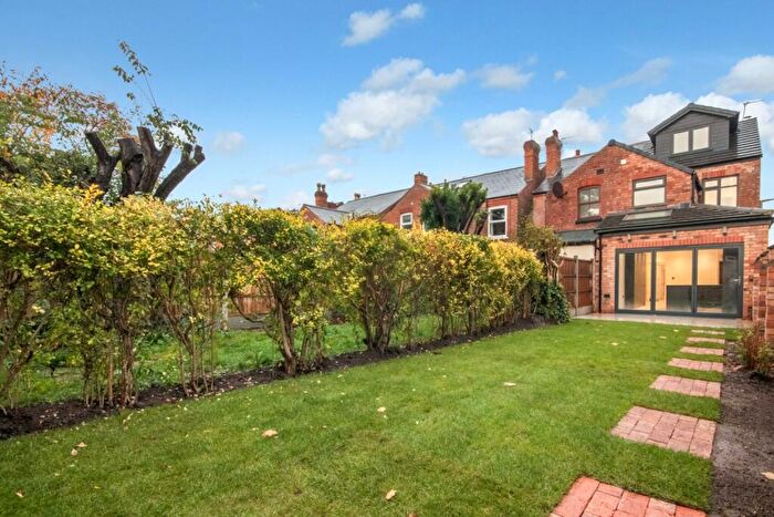 3 Bedroom Semi Detached House For Sale In Collington Street, Beeston, Nottingham, Nottinghamshire, NG9