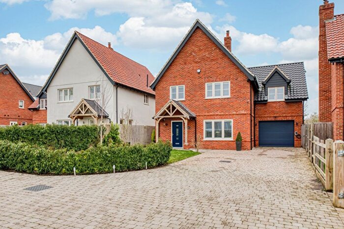 4 Bedroom Detached House For Sale In High Road, Bressingham, IP22