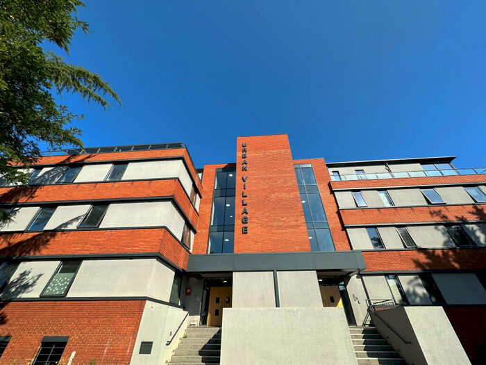 1 Bedroom Apartment To Rent In Bromham Road, MK40