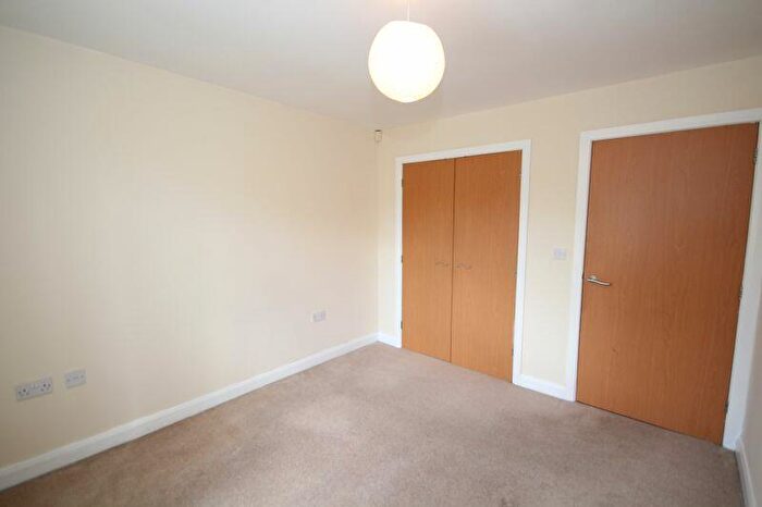 2 Bedroom Apartment To Rent In Canberra Way, Buersil, Rochdale, OL11
