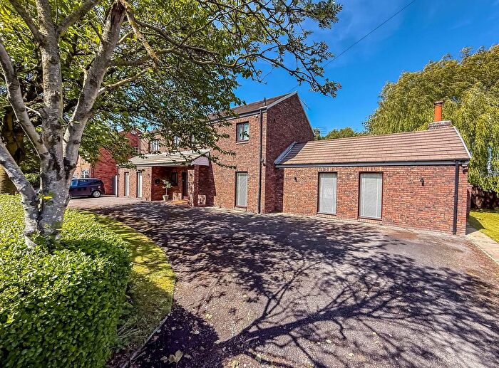4 Bedroom Detached House For Sale In Jacksmere Lane, Scarisbrick, L40