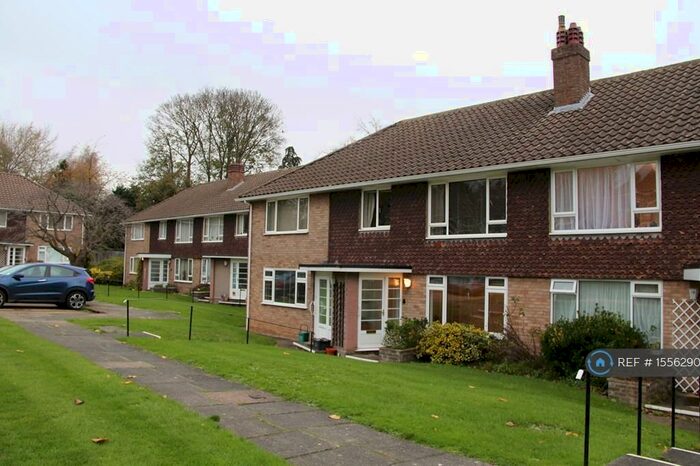 2 Bedroom Maisonette To Rent In Charmouth Court, St. Albans, AL1