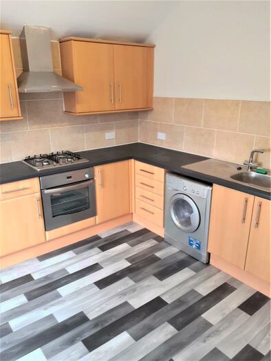 2 Bedroom Flat To Rent In Barkers Butts Lane, Coventry, CV6
