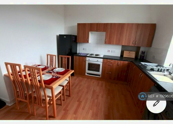 2 Bedroom Flat To Rent In Bedford Road, Aberdeen, AB24