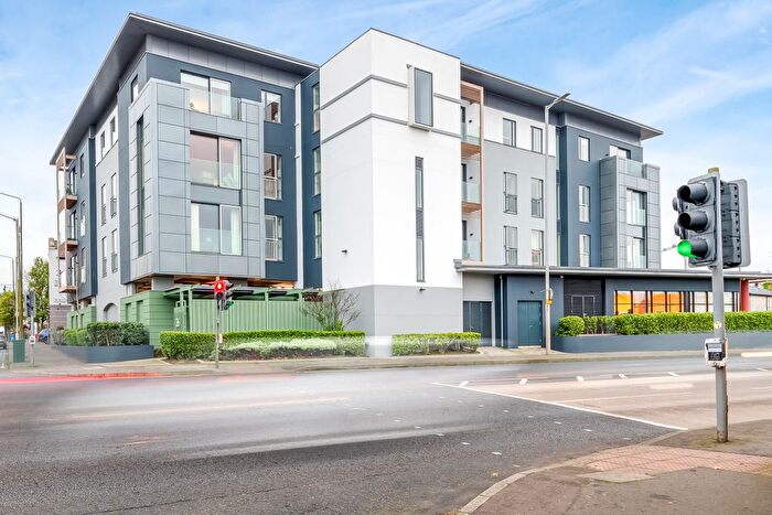2 Bedroom Flat To Rent In Apartment ., Shore Road, Holywood, Co Down, BT18
