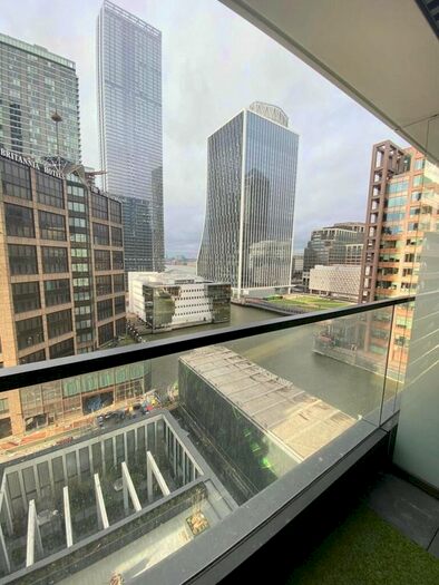 1 Bedroom Flat To Rent In Marsh Wall, London, E14