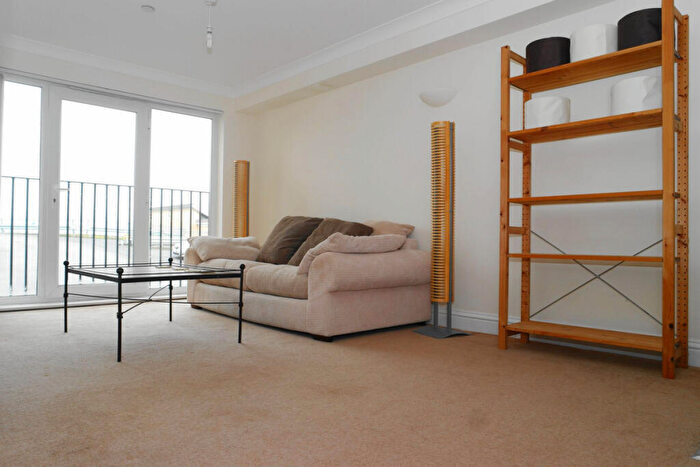 1 Bedroom Flat To Rent In Ruskin Road, Upper Belvedere, DA17