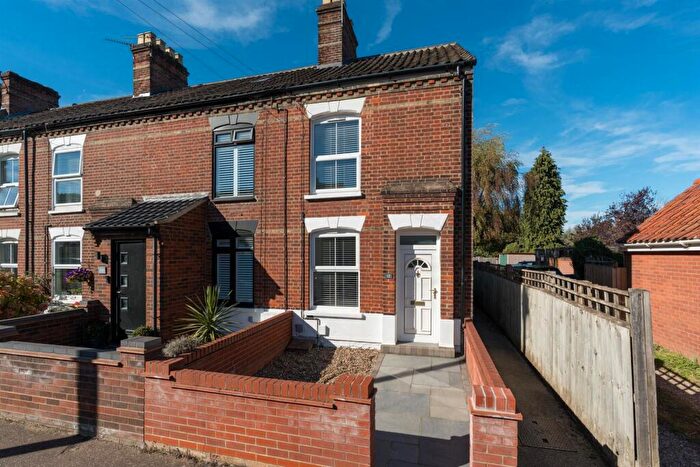 3 Bedroom End Of Terrace House For Sale In Melrose Road, Norwich, NR4