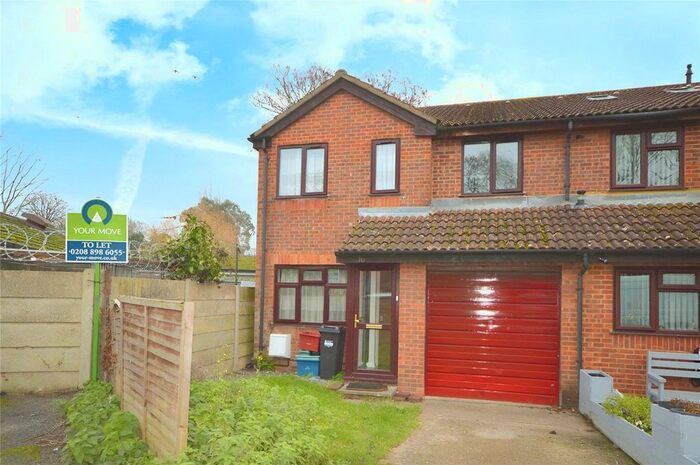 2 Bedroom Semi-Detached House To Rent In Barnes Avenue, Southall, UB2