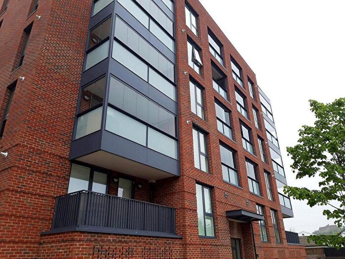 1 Bedroom Apartment To Rent In Durdles House, Corporation Street, Rochester, Medway, ME1