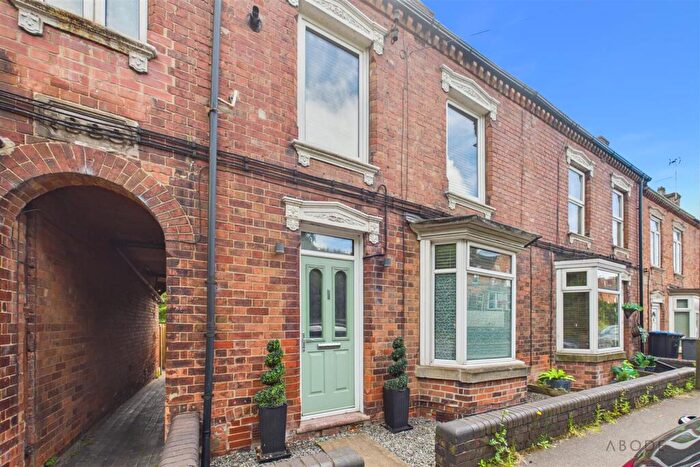 3 Bedroom End Of Terrace House For Sale In Mayfield Road, Ashbourne, Derbyshire, DE6