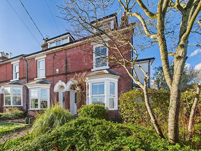 4 Bedroom Terraced House For Sale In Satchell Lane, Hamble, Southampton, SO31