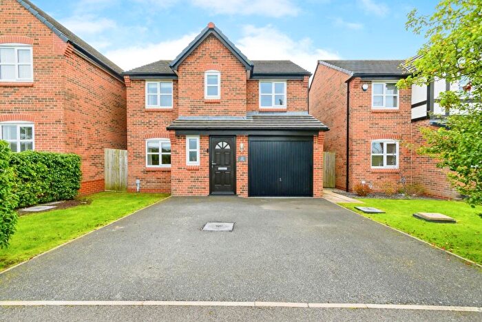 4 Bedroom Detached House For Sale In Leander Close, Radcliffe, Manchester, Greater Manchester, M26