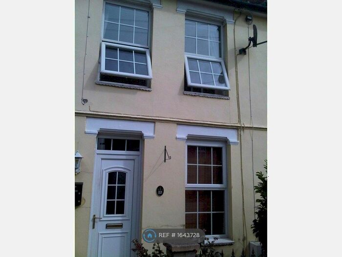 1 Bedroom Flat To Rent In Bergholt Road, Colchester, CO4
