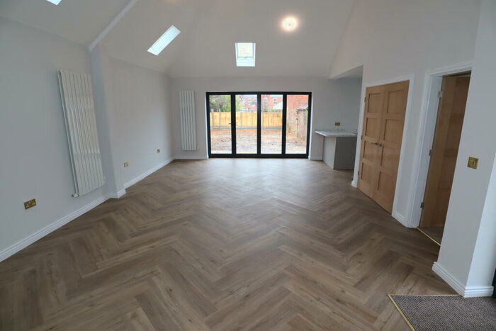 3 Bedroom Bungalow To Rent In Silver Street, Bardney, LN3