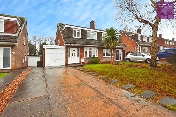 3 Bedroom Semi Detached House For Sale In Laver Close, Arnold, Nottingham, NG5