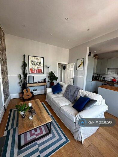 2 Bedroom Flat To Rent In Goldstone Villas, Hove, BN3