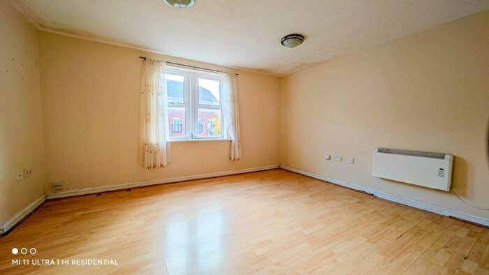 1 Bedroom Flat For Sale In Marathon Way, West Thamesmead, SE28
