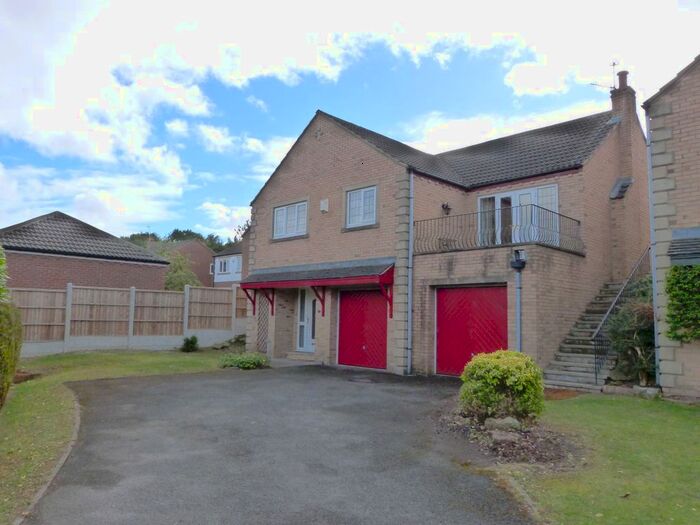 4 Bedroom Detached House To Rent In Saltergate Drive, Harrogate, HG3