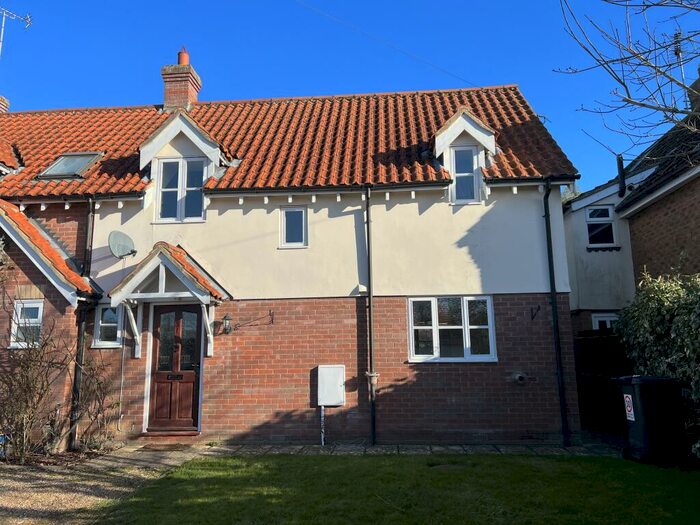 3 Bedroom House To Rent In The Street, Icklingham, IP28