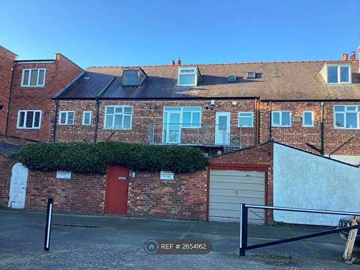 3 Bedroom Flat To Rent In Banks Road, West Kirby, CH48