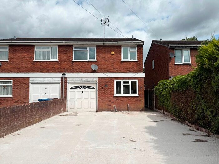 3 Bedroom Semi-Detached House To Rent In Eastgate Street, Burntwood, WS7